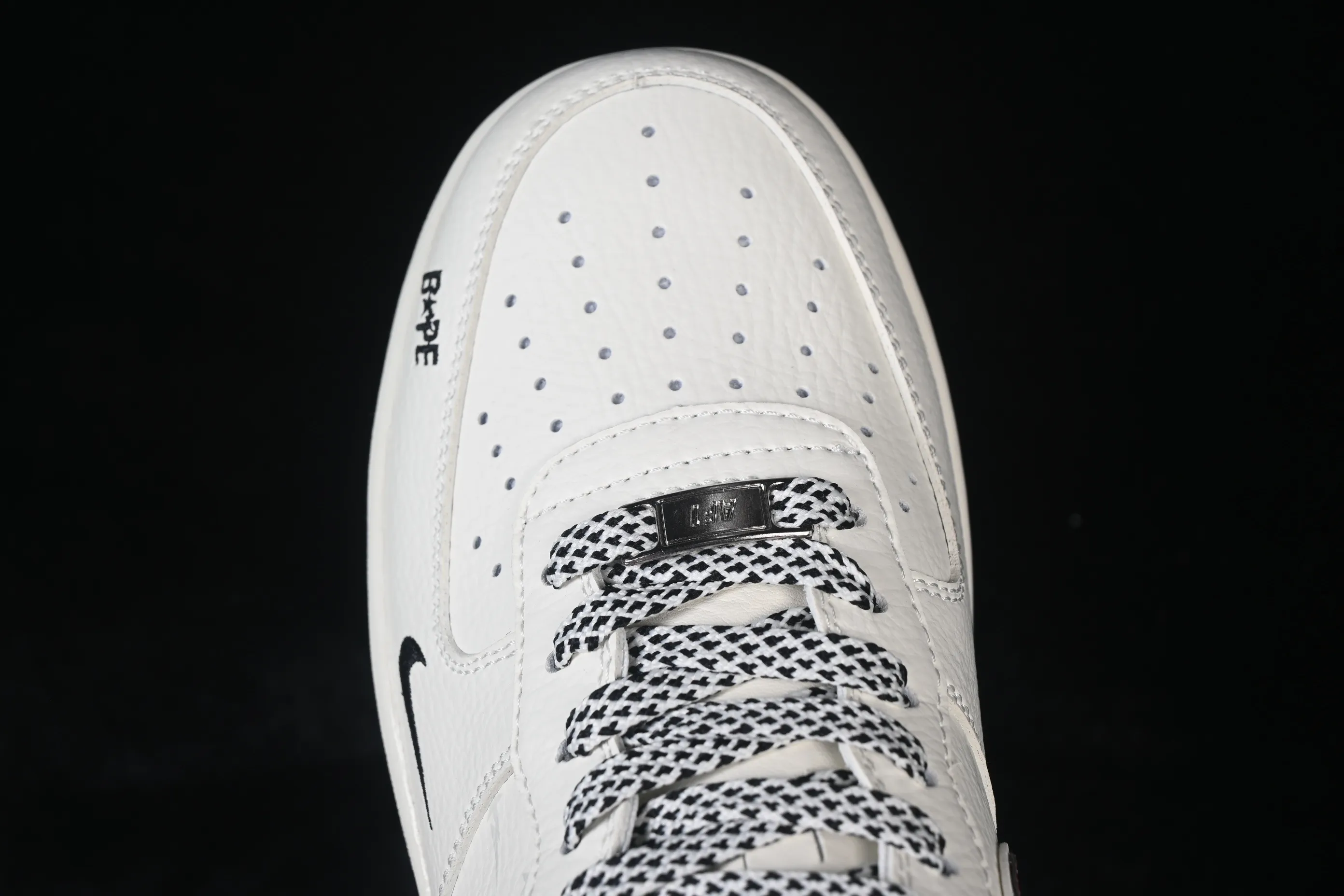 All Categories Nk Air Force 1 Air Force Series Nk Air Force 1 Low Air Force Low Nike Air Force 1'07 Low Ape Head Graffiti Air Force One Low Casual Shoes MM3399-812